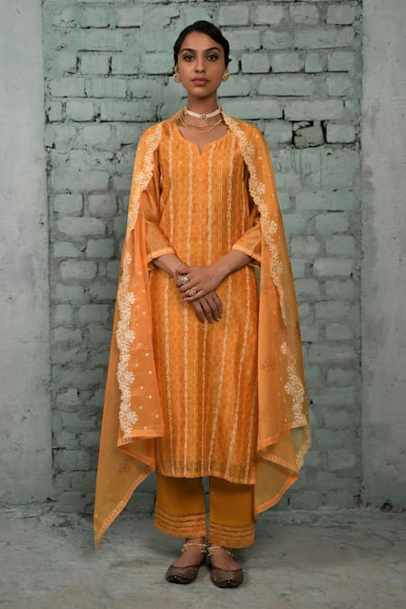 KARAJ JAIPUR Chikankari Work Chanderi Kurta Set 