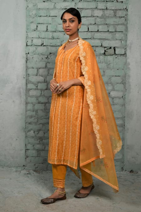 Shop_Karaj Jaipur_Yellow Chanderi, Cotton Lace, Sequins, Chains, Chikankari Work Kurta Set _Online_at_Aza_Fashions