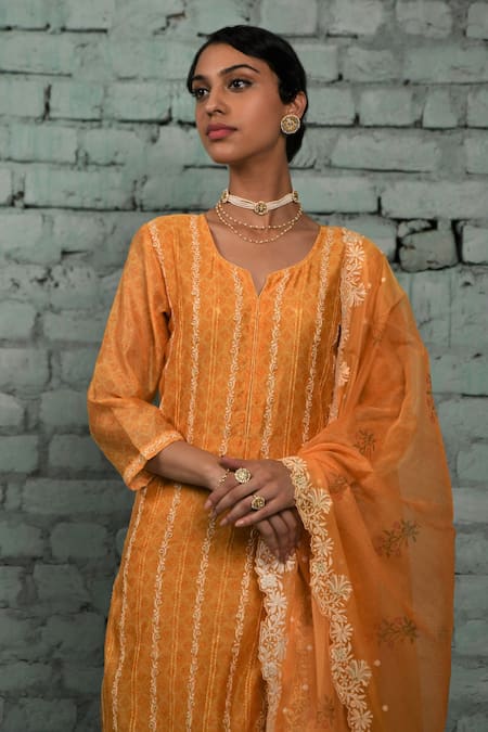 Karaj Jaipur_Yellow Chanderi, Cotton Lace, Sequins, Chains, Chikankari Work Kurta Set _at_Aza_Fashions