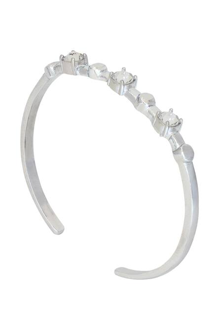 Esme By Aashna Dalmia_Silver Plated Crystals Swarovski Embellished Bracelet _Online_at_Aza_Fashions