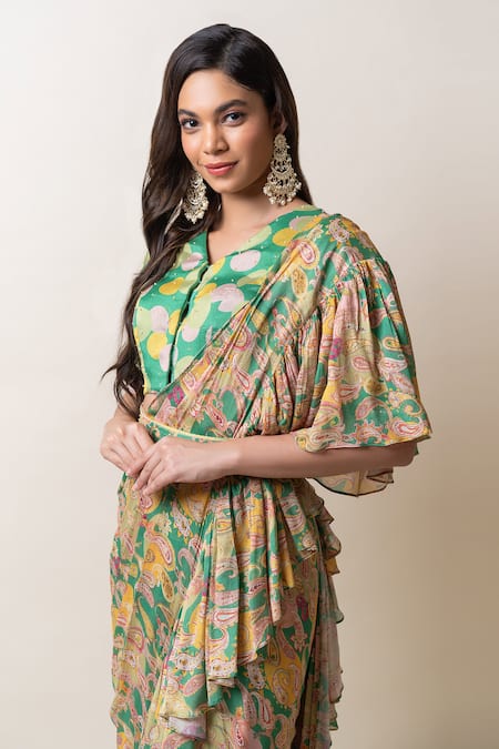 Buy Sutrabysweta Green Chiffon Printed Paisley V Neck Pre-draped Saree With Blouse Online at Aza Fashions Buy_Sutrabysweta_Green Chiffon Printed Paisley V Neck Pre-draped Saree With Blouse_Online_at_Aza_Fashions
