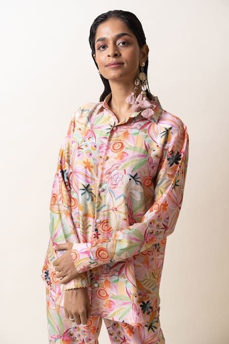 Sutrabysweta_Pink Silk Embroidery, Beads Collared Printed Shirt And Pant Set _at_Aza_Fashions