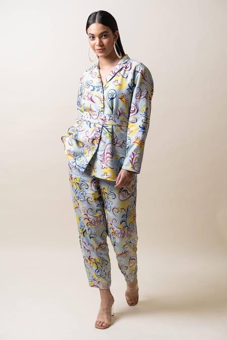 Sutrabysweta_Blue Dola Silk Printed Paisley Lapel Collar Neck Jacket And Pant Set  _at_Aza_Fashions