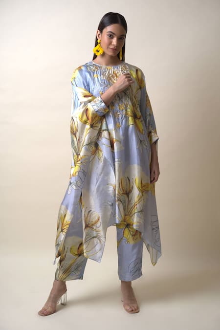 Sutrabysweta Floral Print Kaftan & Pant Set 