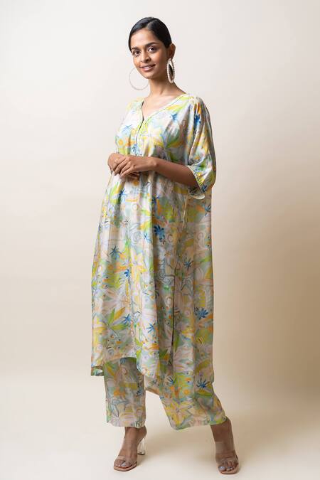 Sutrabysweta_Blue Dola Silk Printed Floral V Neck Asymmetric Kurta And Pant Set _Online_at_Aza_Fashions