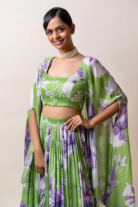 Buy_Sutrabysweta_Green Chiffon Printed Floral Blouse And Cape Square Neck Lehenga Set _Online_at_Aza_Fashions