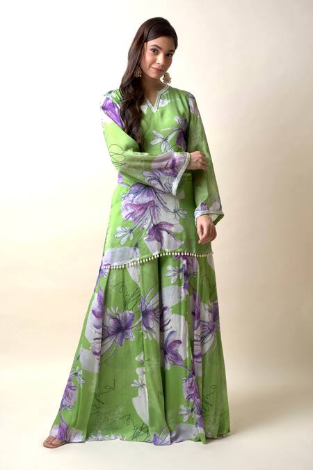 Shop Sutrabysweta Green Chiffon Printed Floral Notched Neck Kurta Sharara Set at Aza Fashions Shop_Sutrabysweta_Green Chiffon Printed Floral Notched Neck Kurta Sharara Set_at_Aza_Fashions