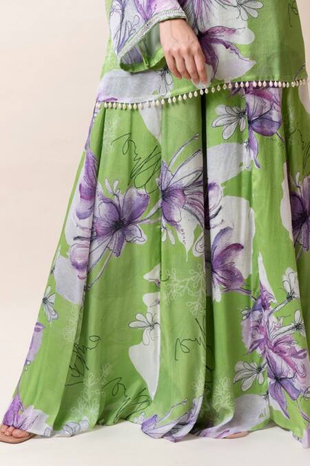 Buy Sutrabysweta Green Chiffon Printed Floral Notched Neck Kurta Sharara Set Online at Aza Fashions Buy_Sutrabysweta_Green Chiffon Printed Floral Notched Neck Kurta Sharara Set_Online_at_Aza_Fashions
