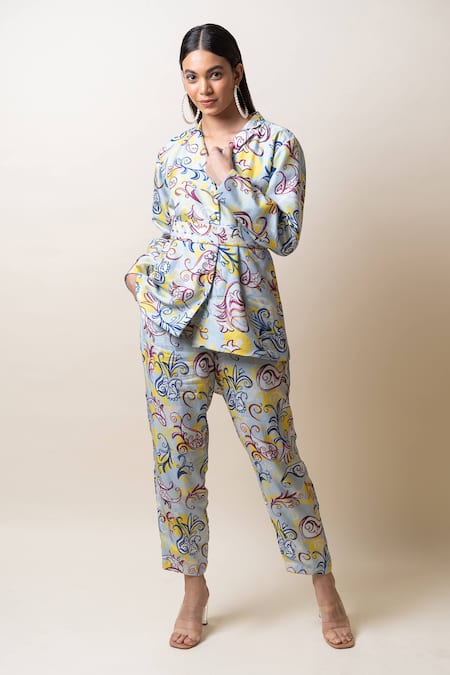 Sutrabysweta Paisley Print Jacket & Pant Set 