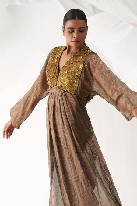 Itrh_Black Tissue V-neck Ghunghroo Embellished Maxi Dress And Pant _Online_at_Aza_Fashions