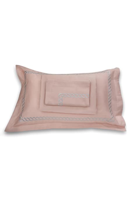 VEDA HOMES Petal Embroidered Bed Sheet Set 