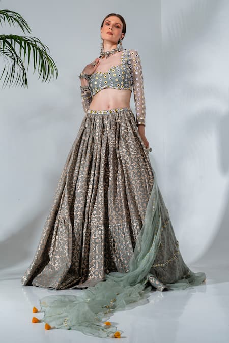 Buy_Neha Khullar_Green Organza, Net, Chanderi Silk Cut Work, Geometric Pattern Lehenga Set _Online_at_Aza_Fashions