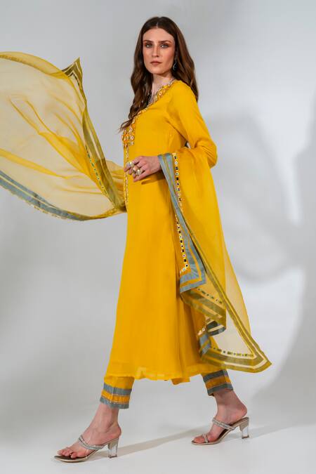 Neha Khullar_Yellow Georgette, Organza, Crepe Sequins, Embroidery, Floral Applique Kurta Set _at_Aza_Fashions