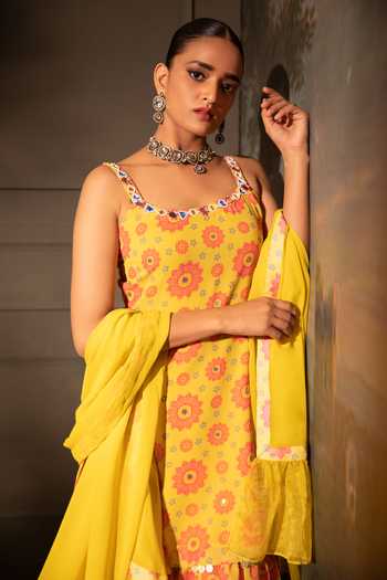 Shop Neha Khullar Yellow Georgette, Organza, Crepe Gota Patti, Mirrors, Floral Print Kurta Set Online at Aza Fashions Shop_Neha Khullar_Yellow Georgette, Organza, Crepe Gota Patti, Mirrors, Floral Print Kurta Set _Online_at_Aza_Fashions