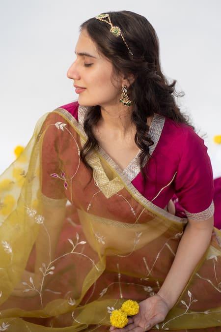 Apeksha Jain Label Wine Cotton Silk Hand Embroidered Kasab V Neck Bordered Lehenga Set at Aza Fashions Apeksha Jain Label_Wine Cotton Silk Hand Embroidered Kasab V Neck Bordered Lehenga Set _at_Aza_Fashions