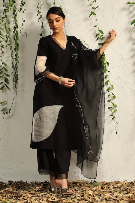 Buy_Charkhee_Black Chanderi, Cotton Satin, Organza Cut Work, Leaf Pattern Kurta Pant Set _Online_at_Aza_Fashions