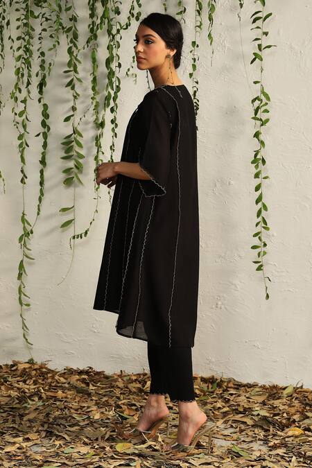 Charkhee_Black Chanderi, Cotton Satin Embroidery Round Nakshi And Zari Work Kurta Pant Set _at_Aza_Fashions