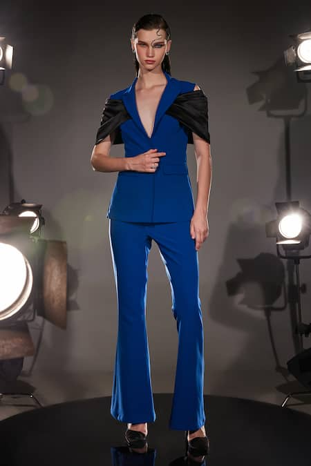 Manika Nanda Taylor Draped Jacket With Pant 