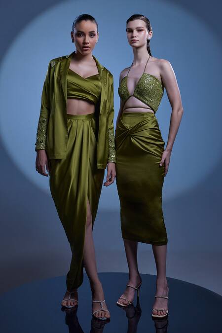 Manika Nanda Green German Satin Embroidered Ashley Bralette And Draped Skirt Set Online at Aza Fashions Manika Nanda_Green German Satin Embroidered Ashley Bralette And Draped Skirt Set _Online_at_Aza_Fashions