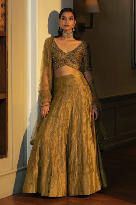 Ojasmé By Sanjana Thapa_Green Tissue, Silk, Net Cut Work, Embroidery Scallop Blouse Bridal Lehenga Set _Online_at_Aza_Fashions