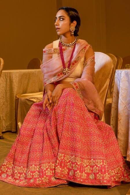 Buy Ojasmé By Sanjana Thapa Pink , , Embroidery, Applique Thread Bridal Lehenga Set Online at Aza Fashions Buy_Ojasmé By Sanjana Thapa_Pink , , Embroidery, Applique Thread Bridal Lehenga Set _Online_at_Aza_Fashions