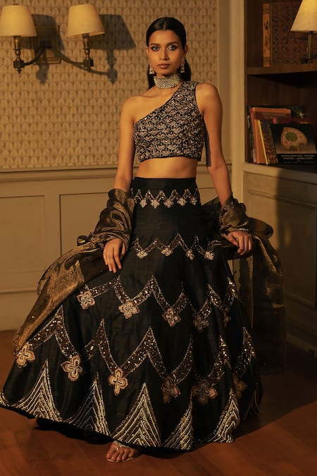 Ojasmé by Sanjana Thapa Black Blouse And Lehenga Raw Embroidery Thread Scallop Set  