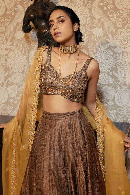 Ojasmé By Sanjana Thapa Brown Tissue, Silk Organza Embroidery Sweetheart Neck Floral Lehenga Set Online at Aza Fashions Ojasmé By Sanjana Thapa_Brown Tissue, Silk Organza Embroidery Sweetheart Neck Floral Lehenga Set _Online_at_Aza_Fashions