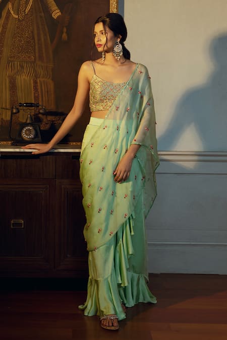 Ojasmé By Sanjana Thapa Beads Embroidered Pre-Draped Saree With Blouse 