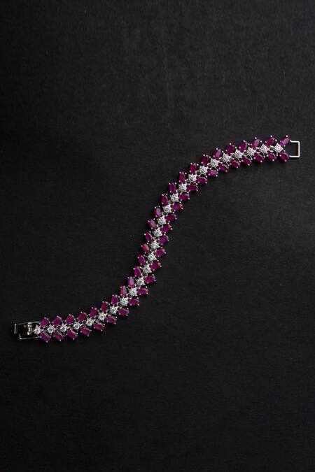 Mozaati Nikki Embellished Bracelet 