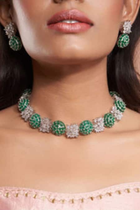 Mozaati Green Embellished Mannat Ball Shaped Necklace Set