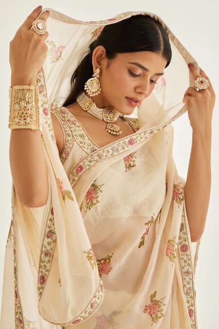 Shyam Narayan Prasad White Silk, Organza Zari Round Neck Floral Hand Block Print Saree With Blouse at Aza Fashions Shyam Narayan Prasad_White Silk, Organza Zari Round Neck Floral Hand Block Print Saree With Blouse _at_Aza_Fashions