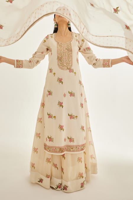 Buy_Shyam Narayan Prasad_White Chanderi, Organza, Chiffon Embroidery Round Neck Zardosi Kurta Skirt Set 