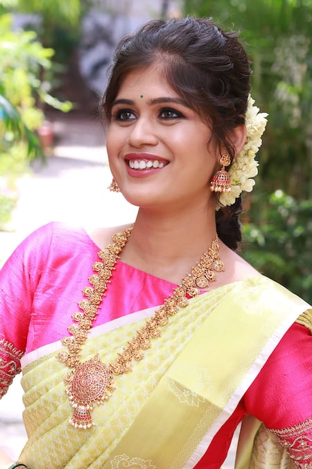 Ishhaara Gold Plated Stone And Beads Temple Jewellery Set 