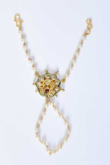 Just Shradhas_Green Beads, Pearls, Diamonds Floral Kundan Embellished Haathphool _Online_at_Aza_Fashions