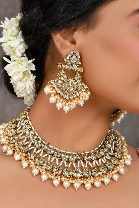 Ishhaara_White Stones, Beads And Embellished Choker Set_Online_at_Aza_Fashions