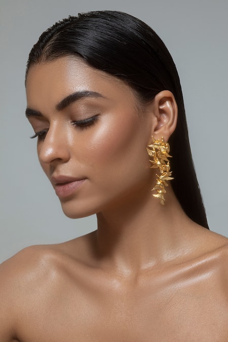 Crystal Chandelier Gold Heart earrings, Long Tessal Bridal Jewelry Bri –  TheMillenniumBride