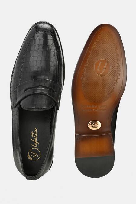 Buy_Lafattio_Black Laser Engraved Penny Loafers 