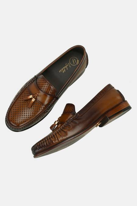 Buy_Lafattio_Brown Perforated Tassel Loafers 