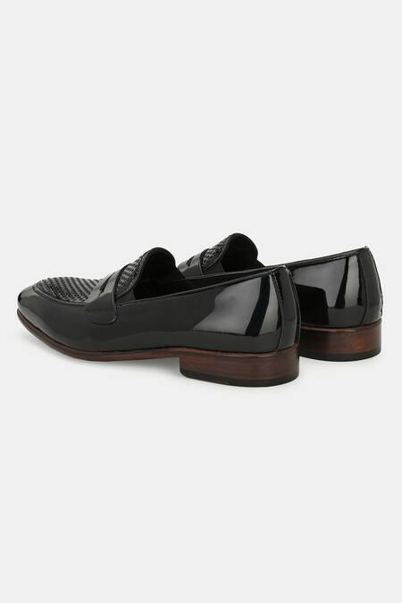 Buy_Lafattio_Black Perforated Leather Loafers 