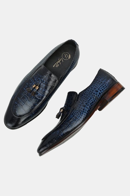 Shop_Lafattio_Blue Textured Moccasin Shoes