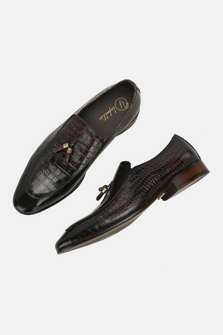 Buy_Lafattio_Red Cherry Textured Moccasin Shoes_Online_at_Aza_Fashions