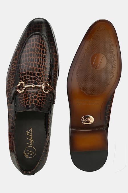 Shop_Lafattio_Brown Textured Moccasin Shoes