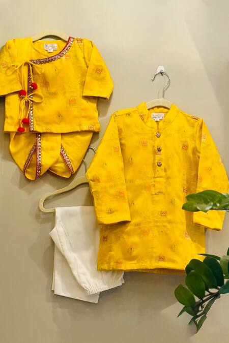 Shop Rage Attire-Sweta Saria Yellow Cotton, Silk Embroidery Elephant Work Kurta With Pajama at Aza Fashions Shop_Rage Attire-Sweta Saria_Yellow Cotton, Silk Embroidery Elephant Work Kurta With Pajama _at_Aza_Fashions