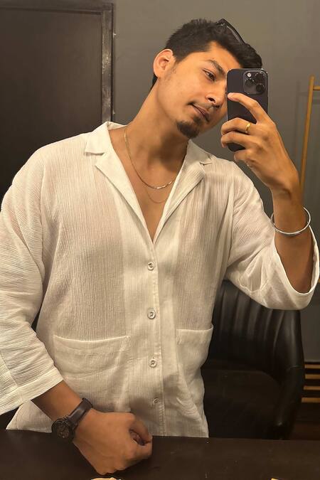 Detales_White Crush Cotton Solid Pleated Textured Shirt With Pant_at_Aza_Fashions