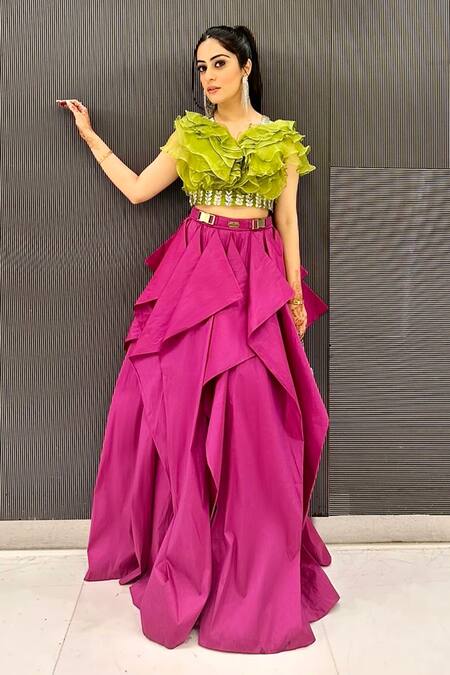 Buy Jubinav Chadha Green Silk Organza, Dupion Dabka, Zardozi V Neck Ayana Ruffle Top Online at Aza Fashions Buy_Jubinav Chadha_Green Silk Organza, Dupion Dabka, Zardozi V Neck Ayana Ruffle Top _Online_at_Aza_Fashions