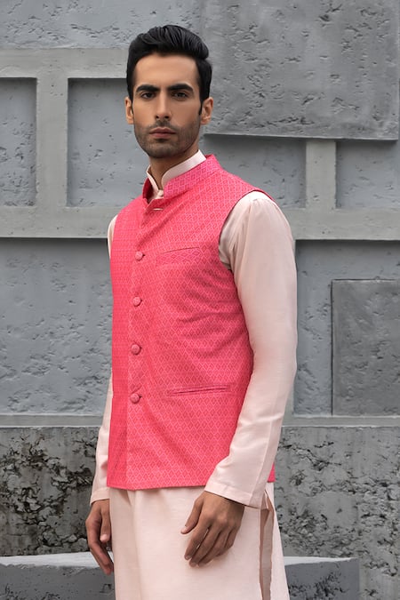 Chhavvi Aggarwal Pink Chanderi, Crepe, Cotton Geometric Print Bundi And Kurta Set Online at Aza Fashions Chhavvi Aggarwal_Pink Chanderi, Crepe, Cotton Geometric Print Bundi And Kurta Set _Online_at_Aza_Fashions