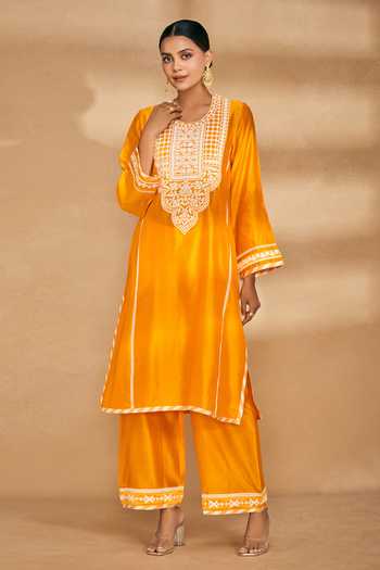 Buy_Gulabo By Abu Sandeep_Orange Chanderi Applique U Neck A-line Panelled Kurta _Online_at_Aza_Fashions