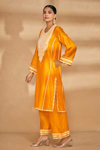 Shop_Gulabo By Abu Sandeep_Orange Chanderi Applique U Neck A-line Panelled Kurta _Online_at_Aza_Fashions