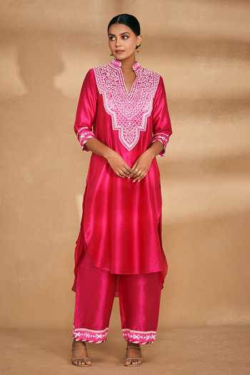 Gulabo By Abu Sandeep Chanderi Floral Applique Bodice Kurta 