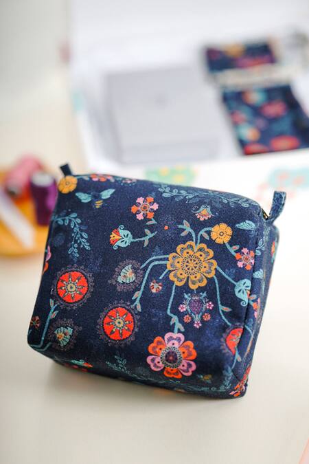 Payal Singhal Accessories_Blue Navy Spring And Tulip Garden Gift Hamper _at_Aza_Fashions